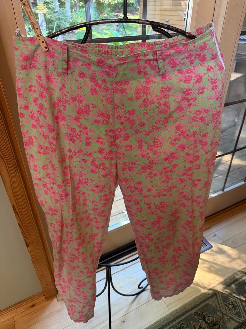 April Cornell Vintage Pink Floral Print Green Side Zip Sz M Pants w Belt Loops